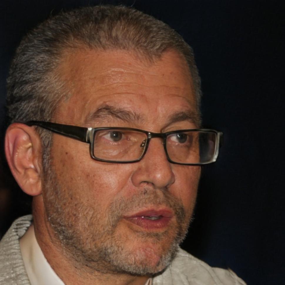 Marcus Kellerman, Business Finance Instructor